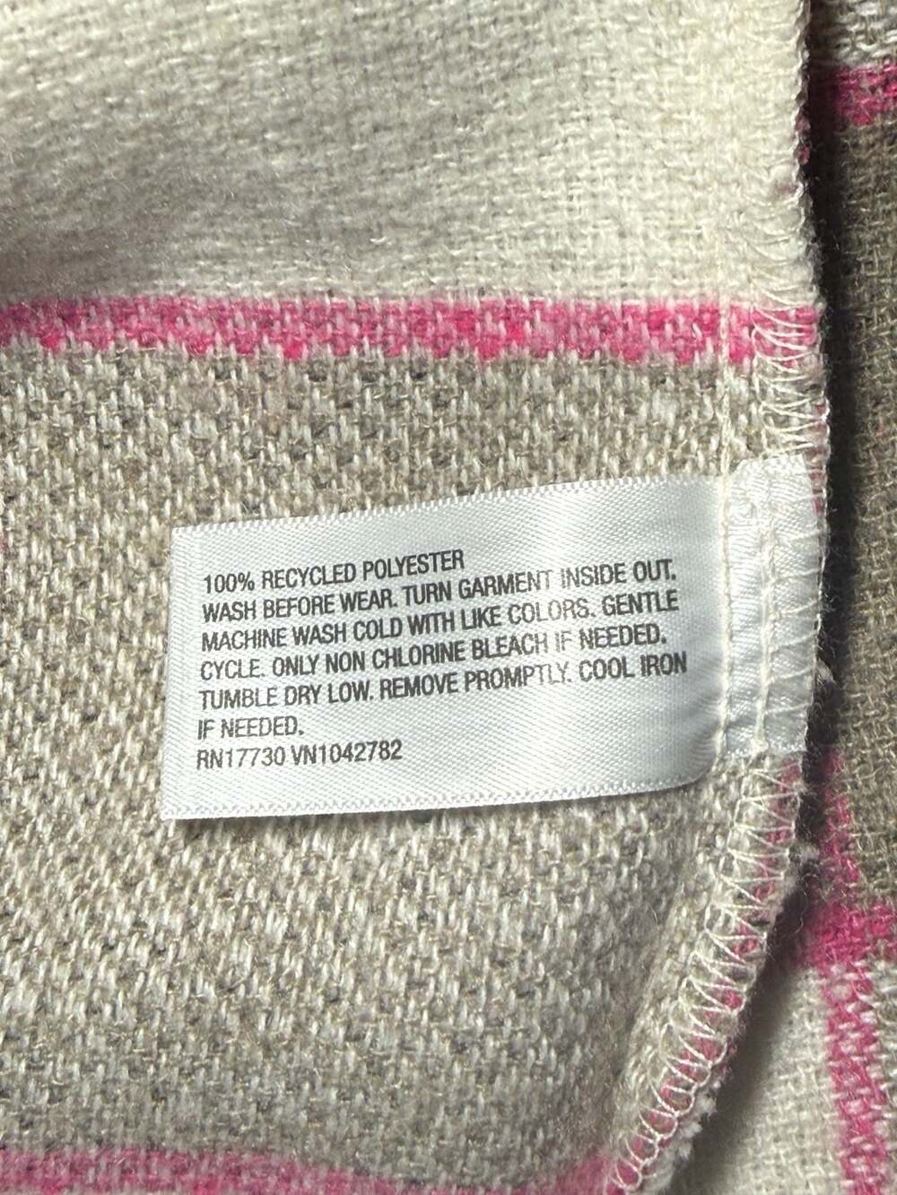 Cat & Jack Girls' Plaid Shacket Jacket Grey Pink White Size S (6/7) - Picture 4 of 4